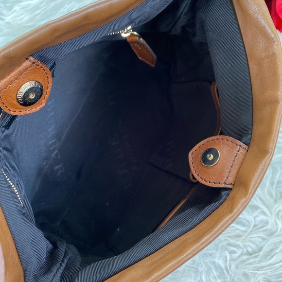 🌺 HP🌺💯 authentic Burberry bag🌺 - Picture 12 of 16